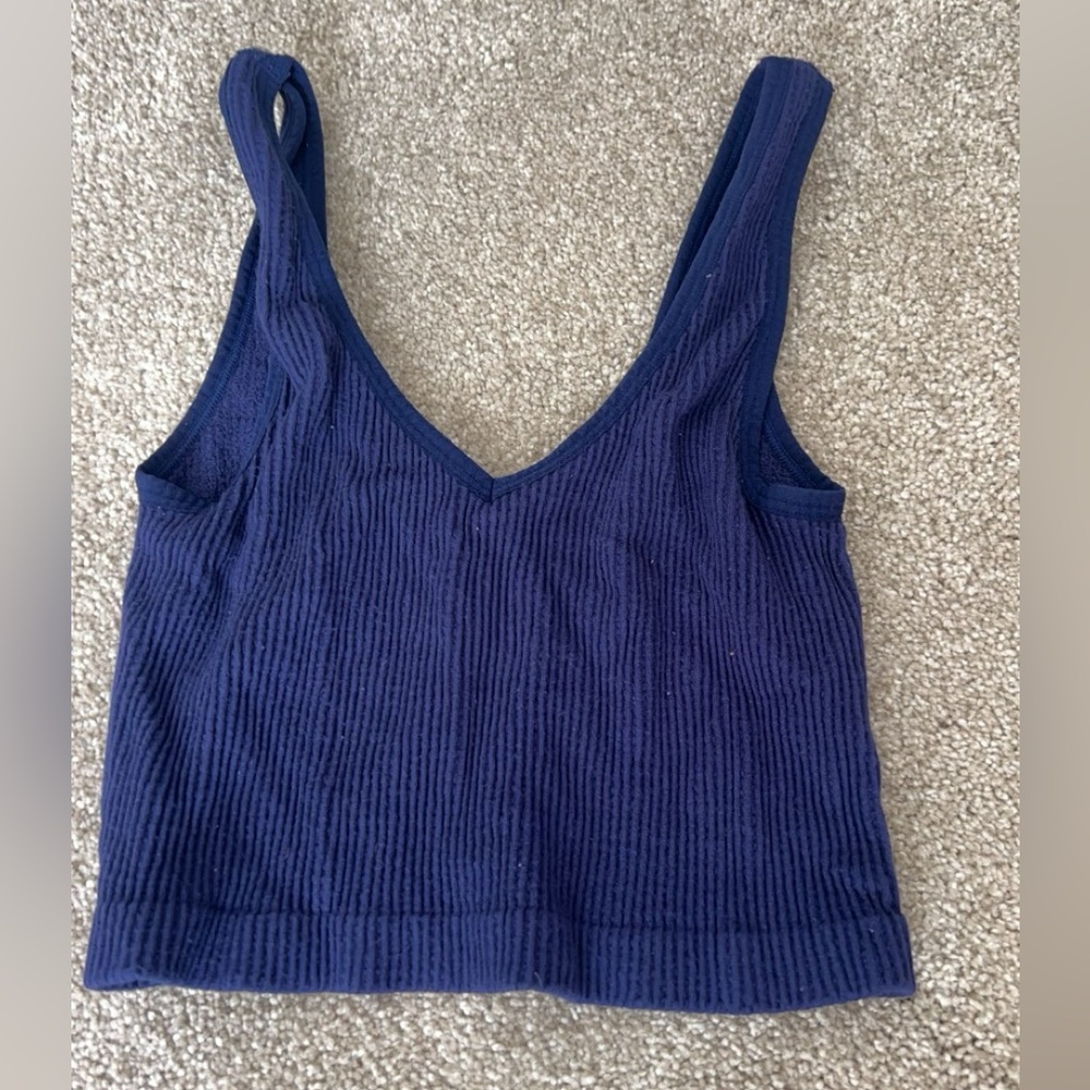 Dark blue cropped tank